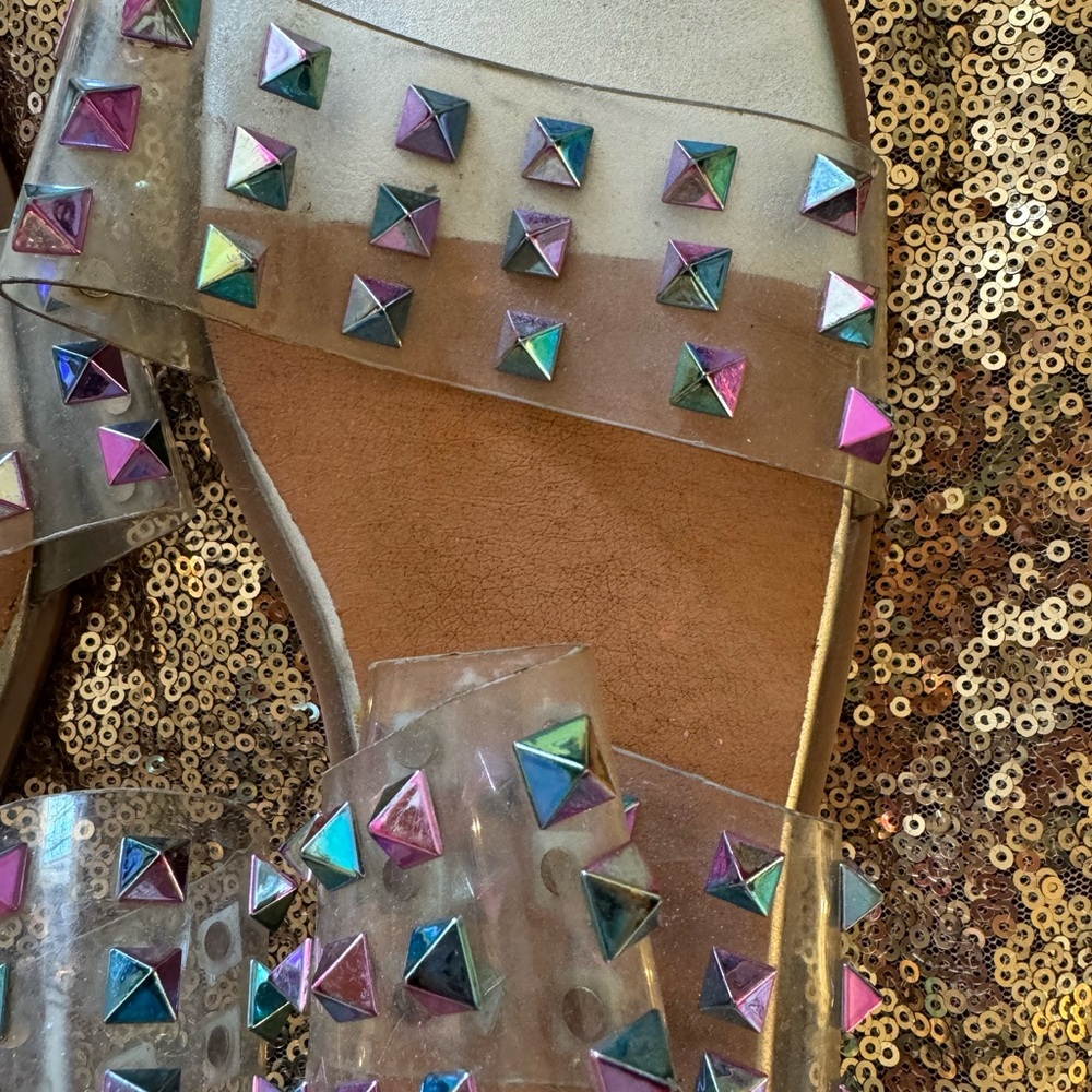 Unique Shoes! - Picture 2 of 4